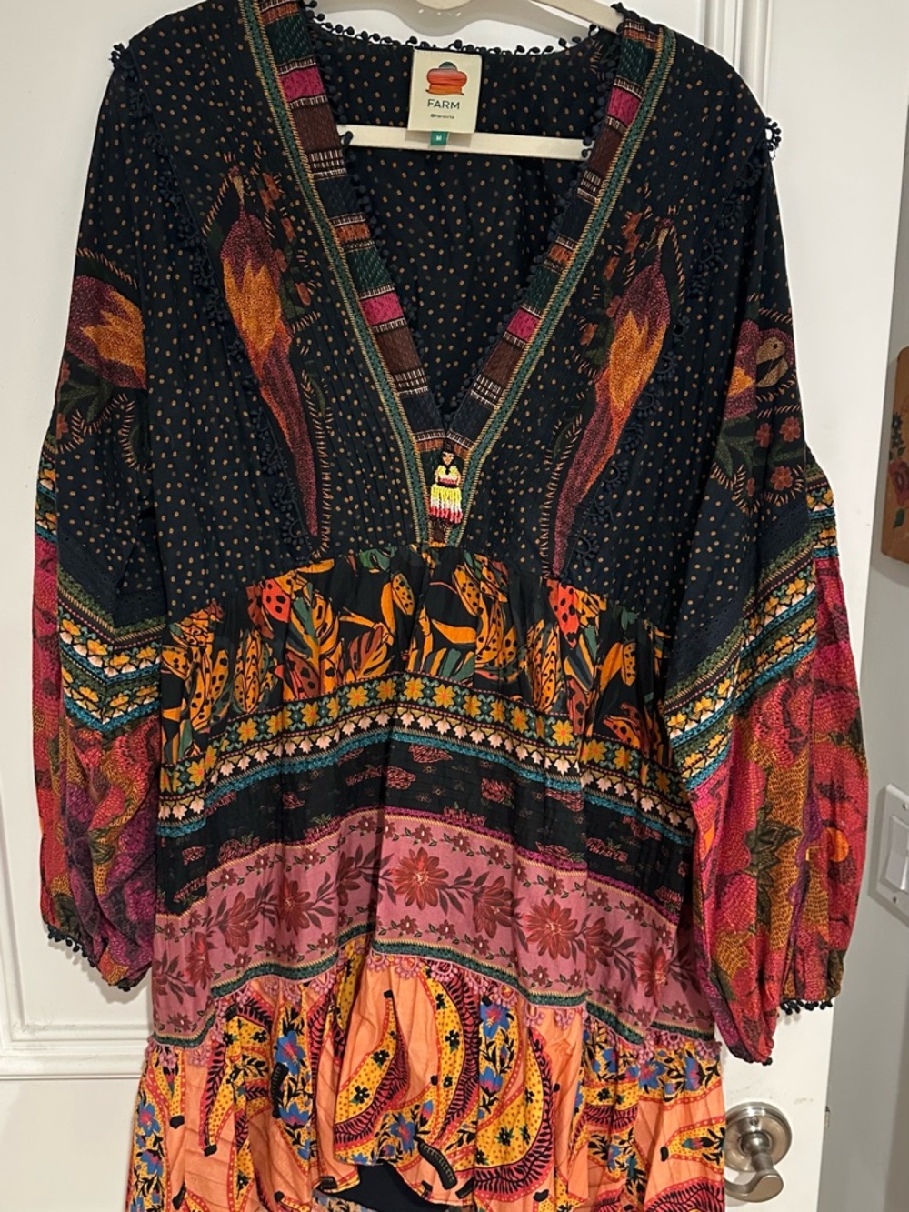 FARM Rio Black Multicolor Floral Paisley V-Neck Tunic Dress with Beads